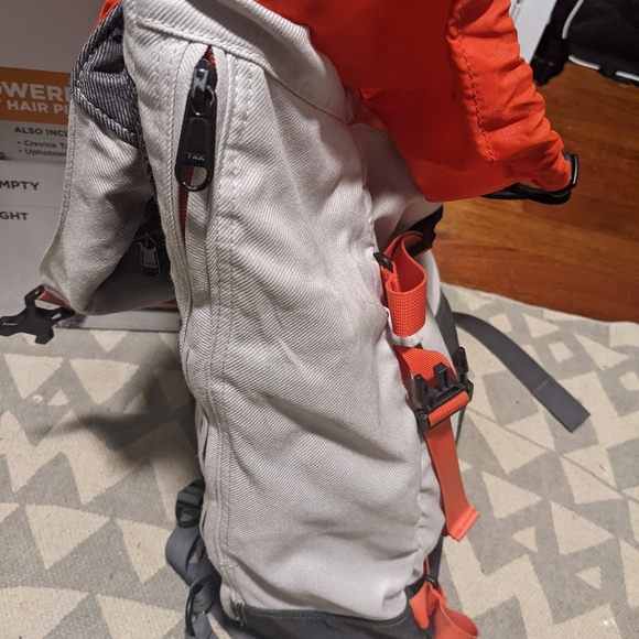 North Face Re-Hub Daypack Backpack - Picture 5 of 10